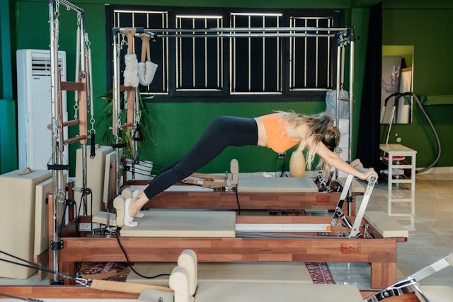 Pilates et perte de poids : le guide essentiel pour affiner et remodeler votre corps